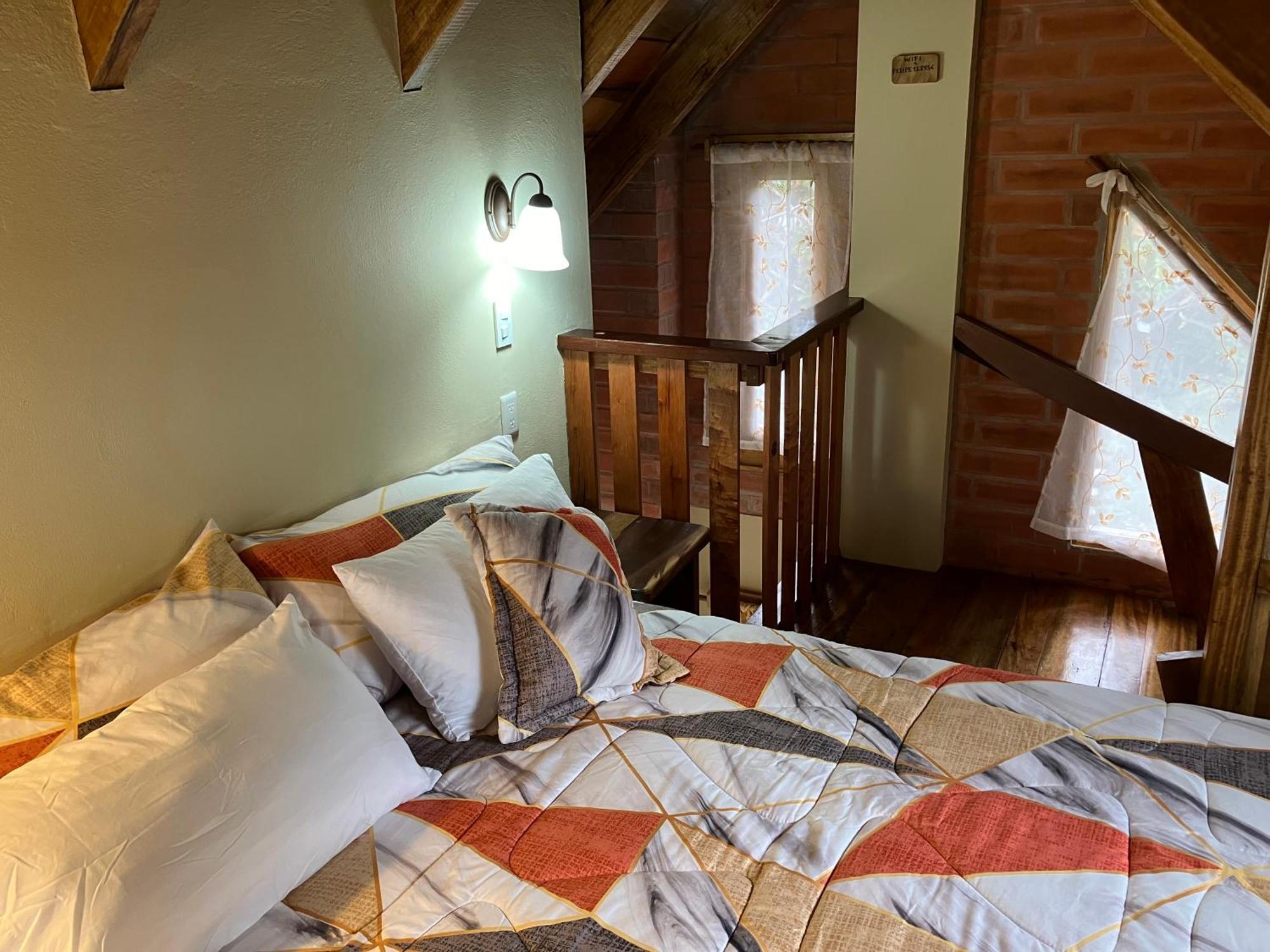 Casa Del Rio En Mindo Bed & Breakfast エクステリア 写真