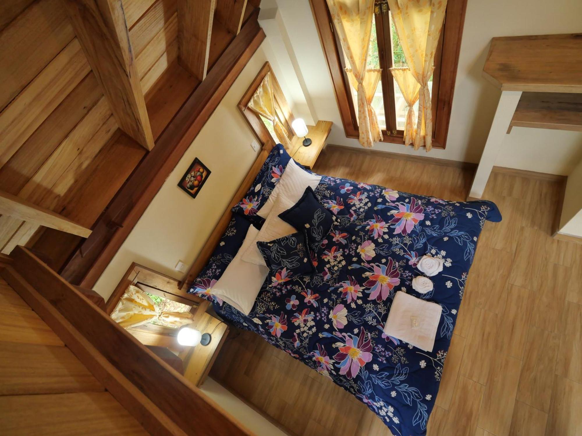Casa Del Rio En Mindo Bed & Breakfast エクステリア 写真