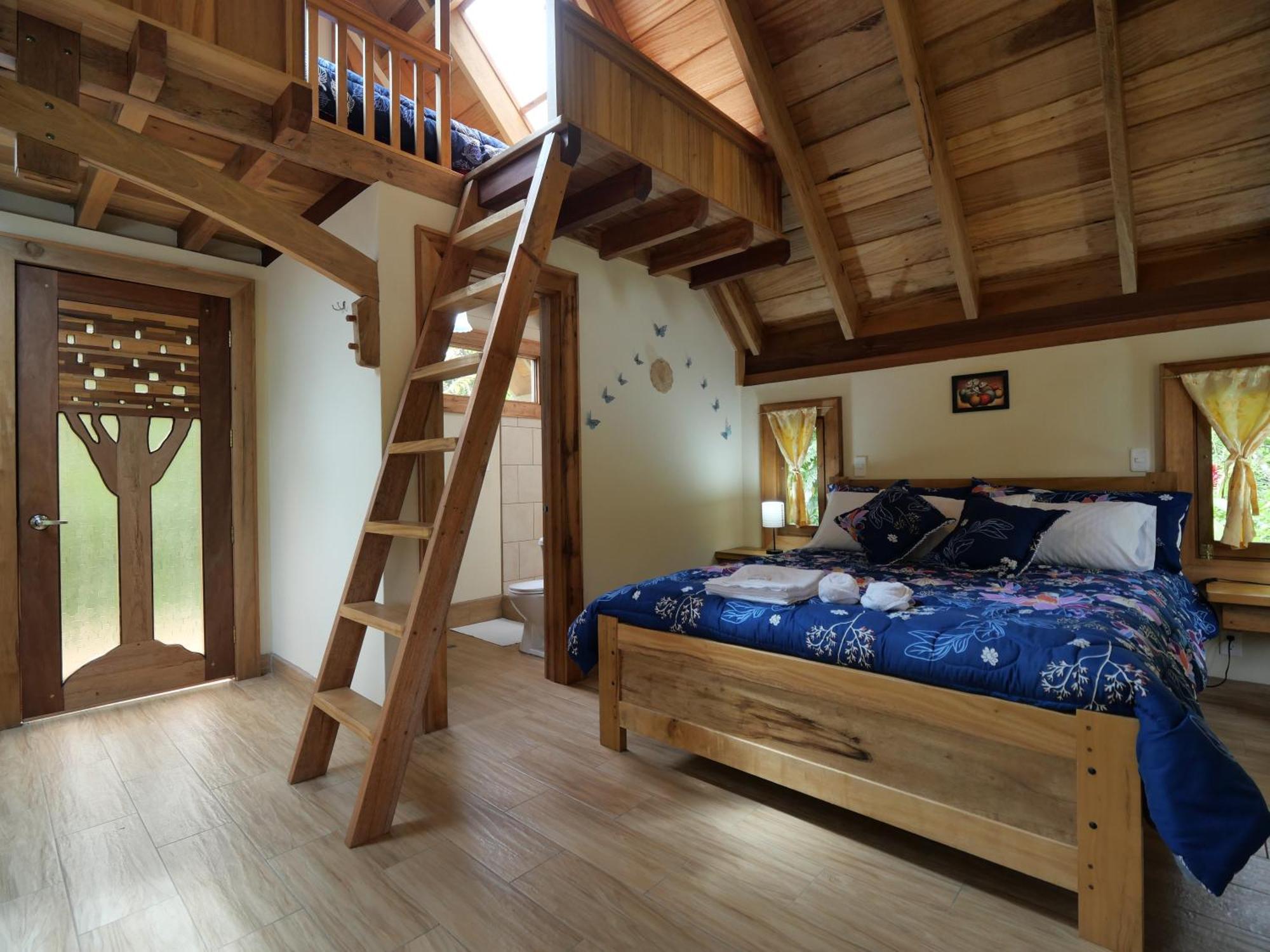 Casa Del Rio En Mindo Bed & Breakfast エクステリア 写真