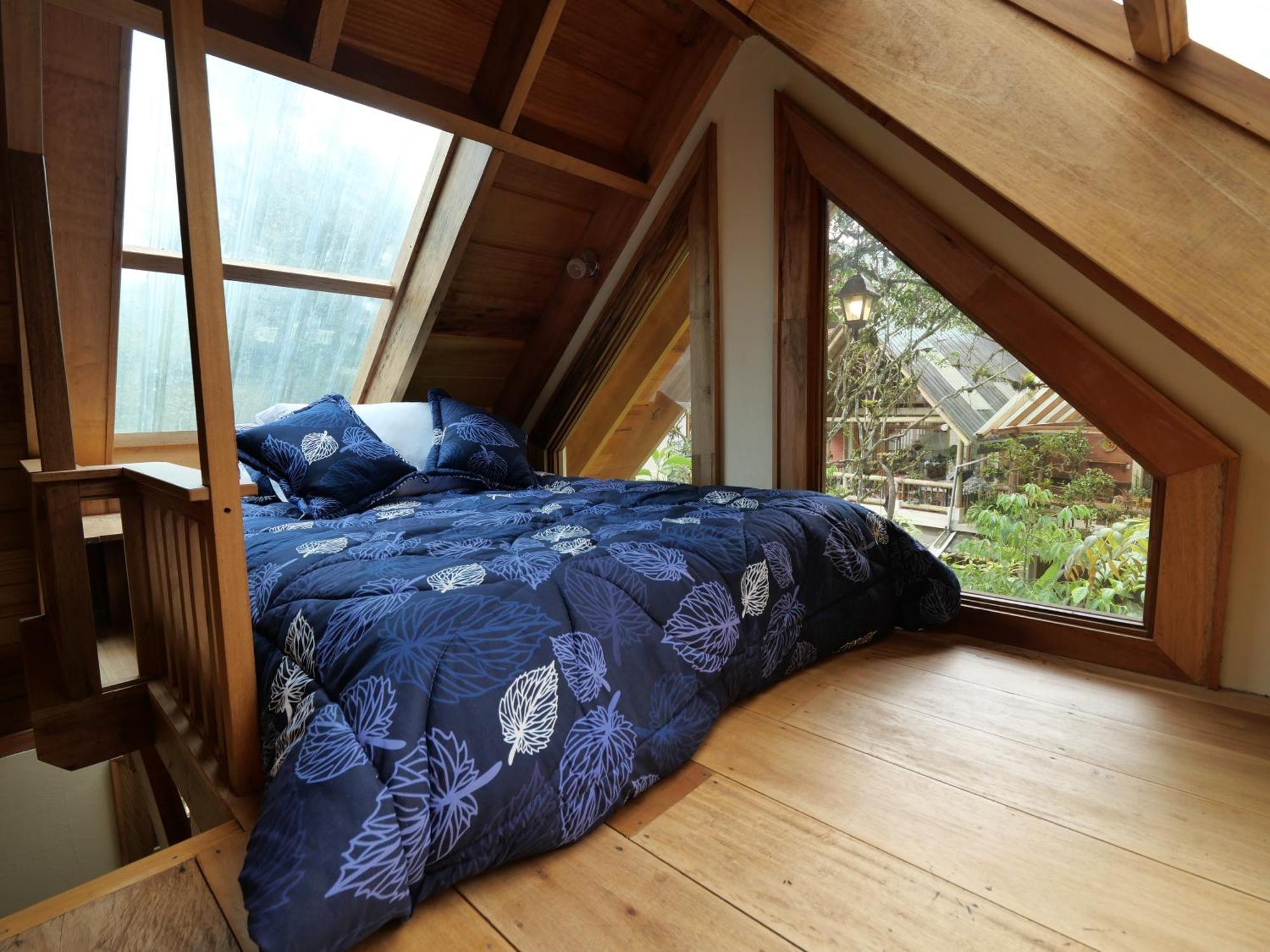 Casa Del Rio En Mindo Bed & Breakfast エクステリア 写真