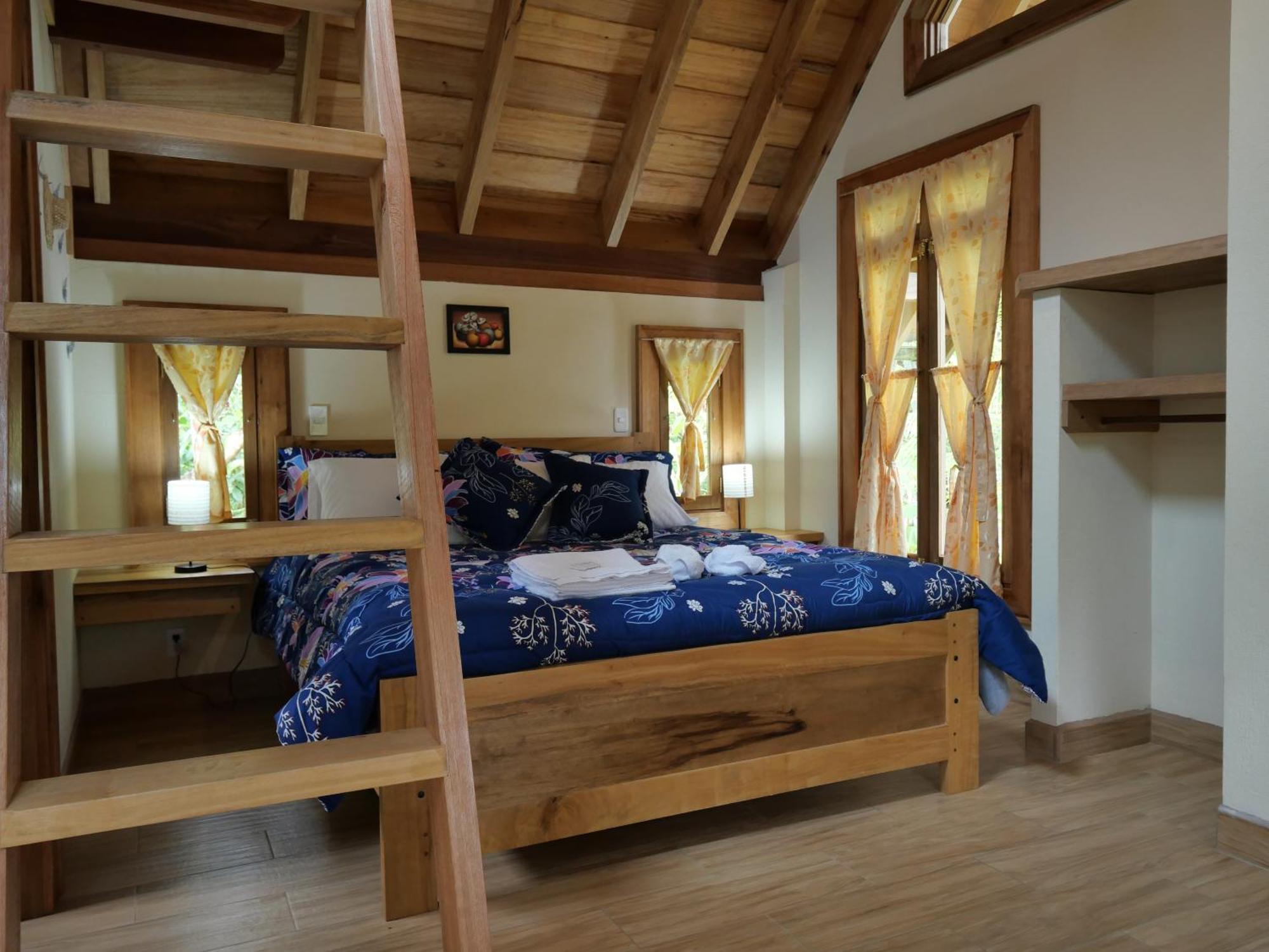 Casa Del Rio En Mindo Bed & Breakfast エクステリア 写真